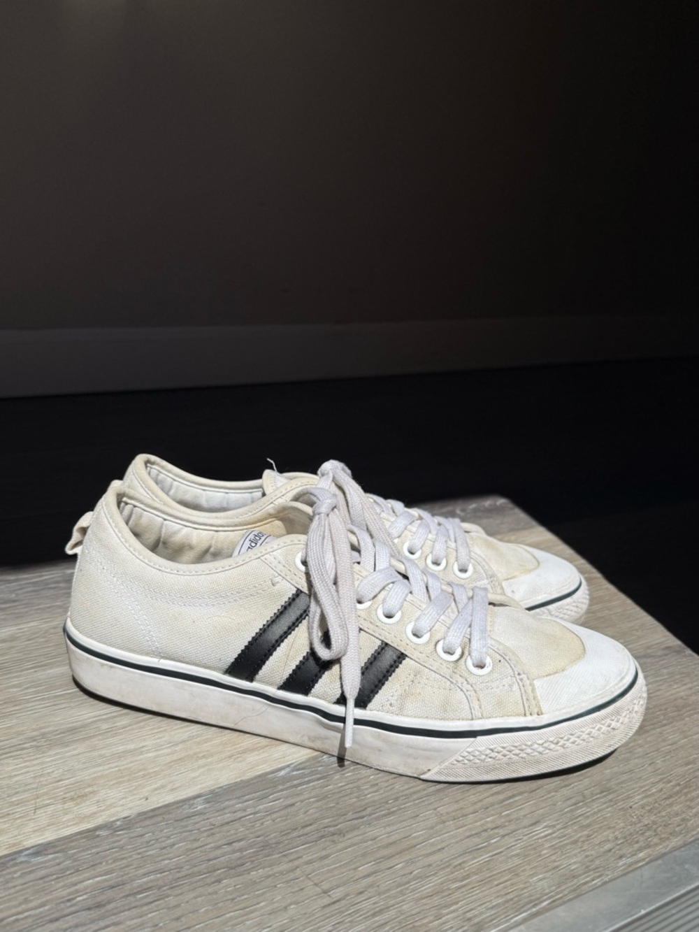 adidas NIZZA Canvas Low-Top Sneakers - As Is Condition men’s size 9.5